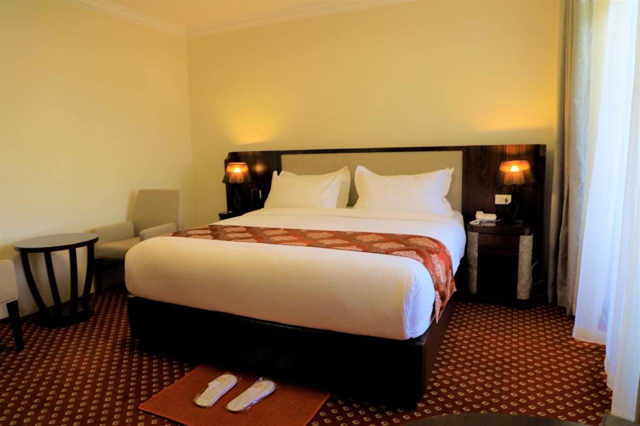 Tewodros Belay International Hotel Lege T'afo ภายนอก รูปภาพ